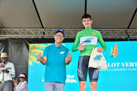 Cérémonie du maillot vert, meilleur classement aux points, après l'étape 4.